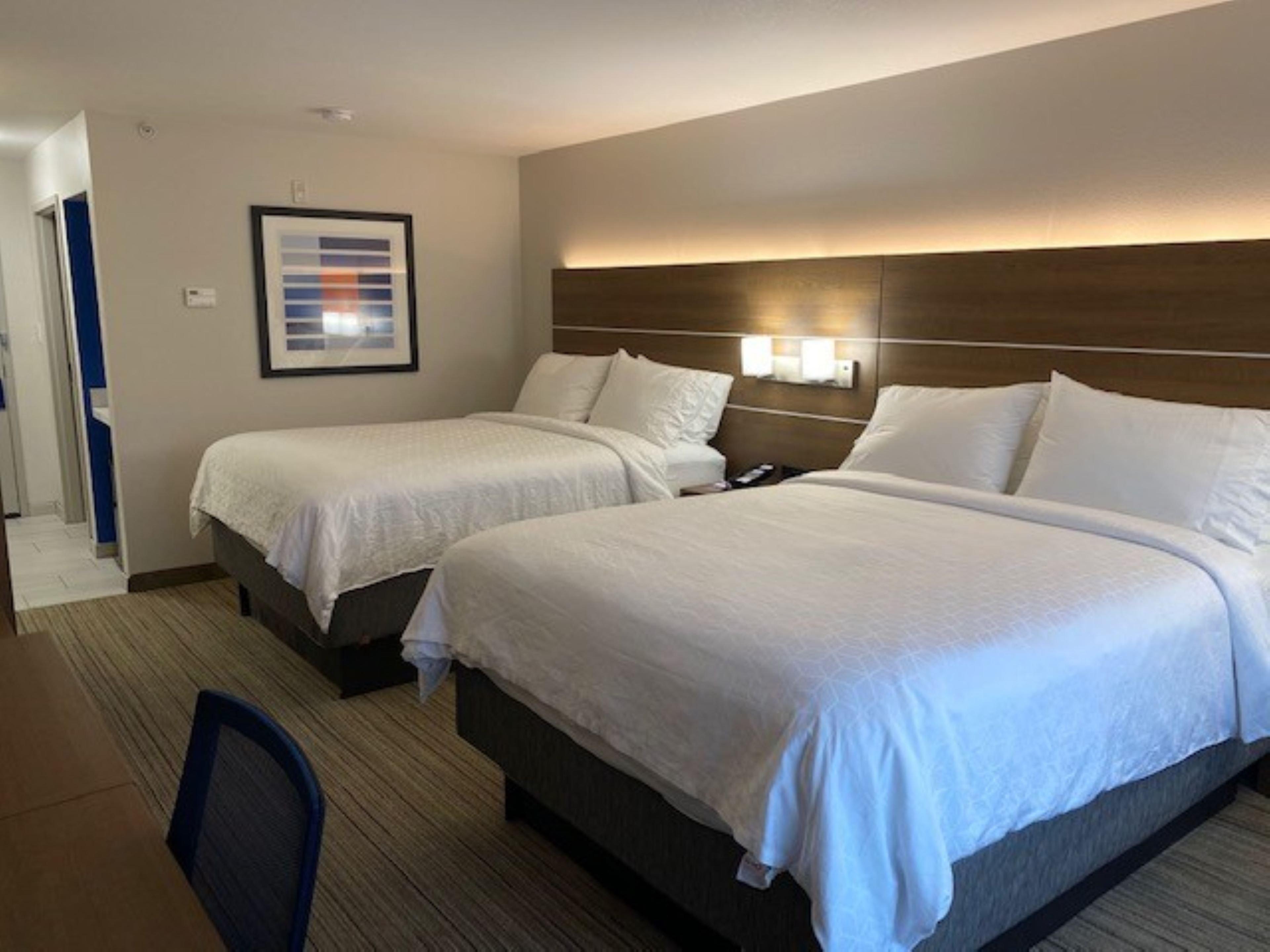 Holiday Inn Express Rome-East By Ihg Екстериор снимка