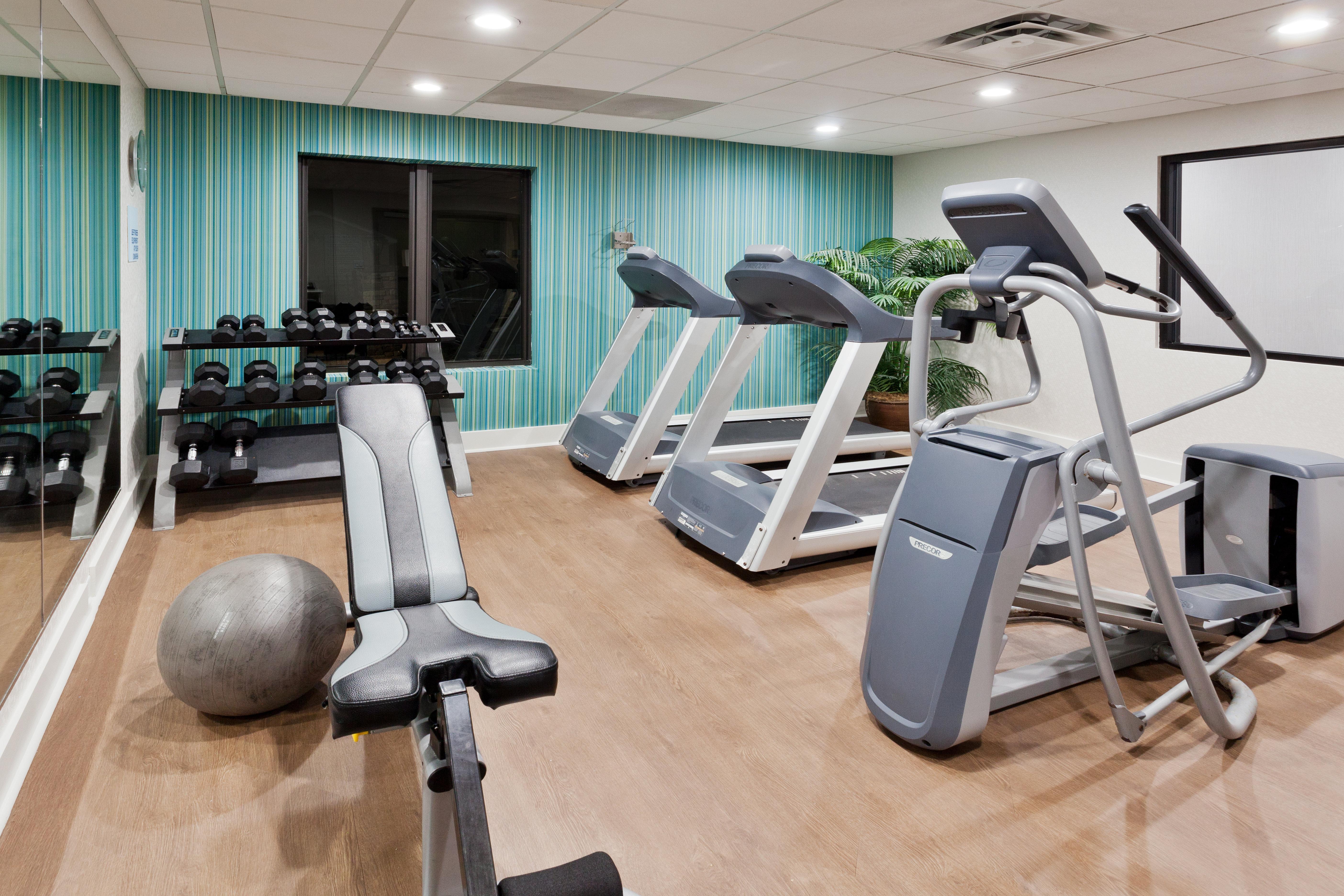 Holiday Inn Express Rome-East By Ihg Екстериор снимка