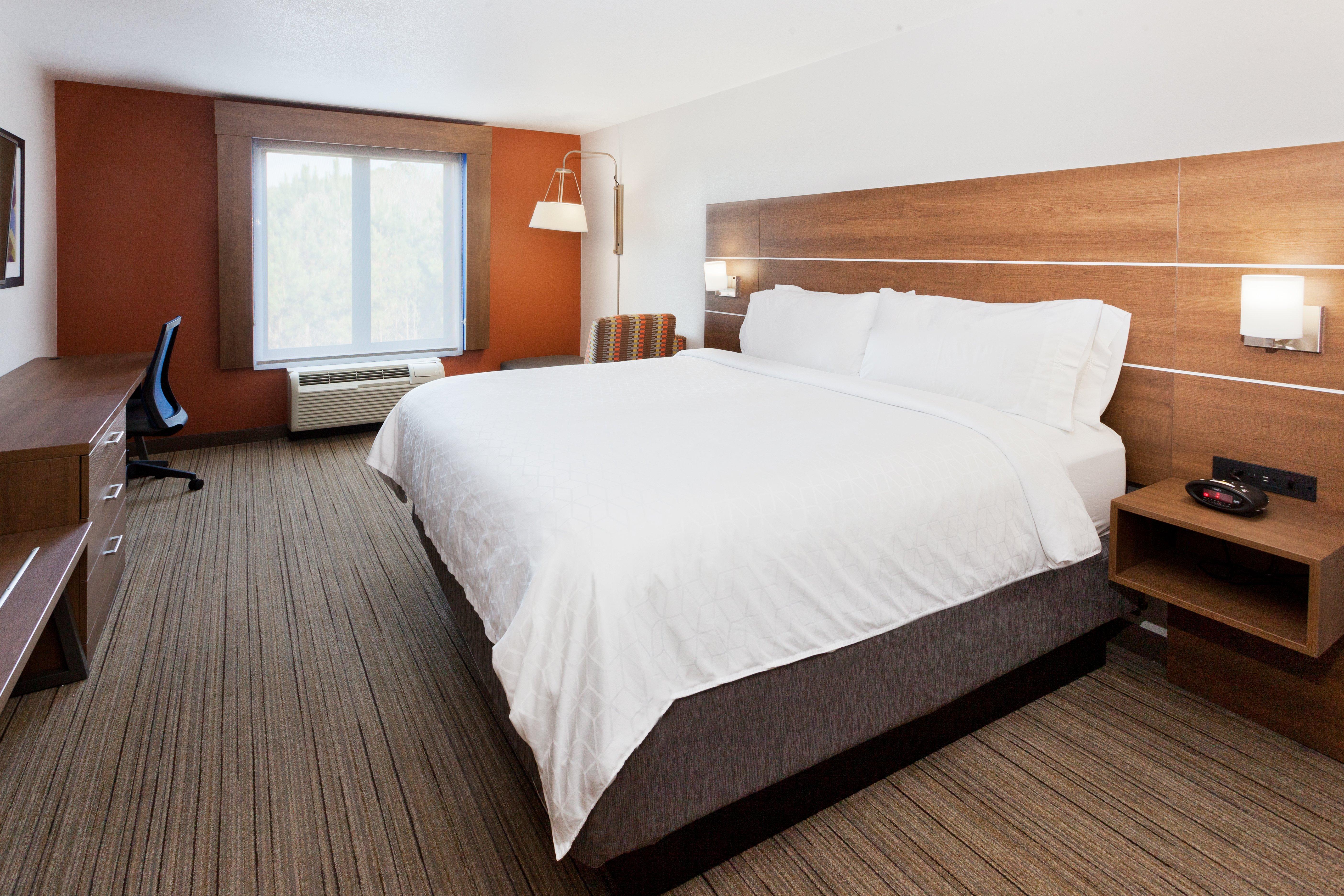 Holiday Inn Express Rome-East By Ihg Екстериор снимка